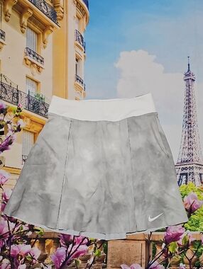 Nike‎ Athletic Golf Skort Size XS New